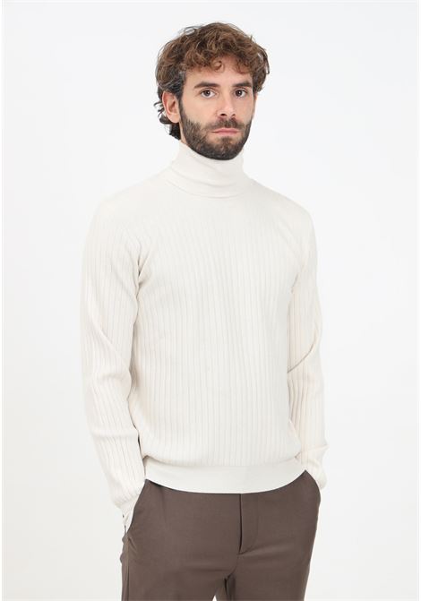 Maglione a collo alto panna da uomo IM BRIAN | MA3006P